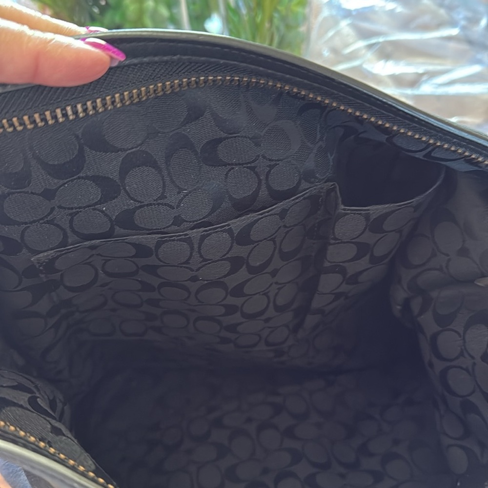 Vintage Coach Black Leather Bag - Picture 9 of 12